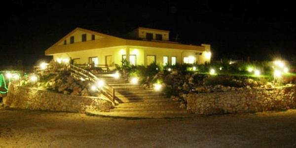 מטרה Agriturismo Terra Dei Sassi מראה חיצוני תמונה