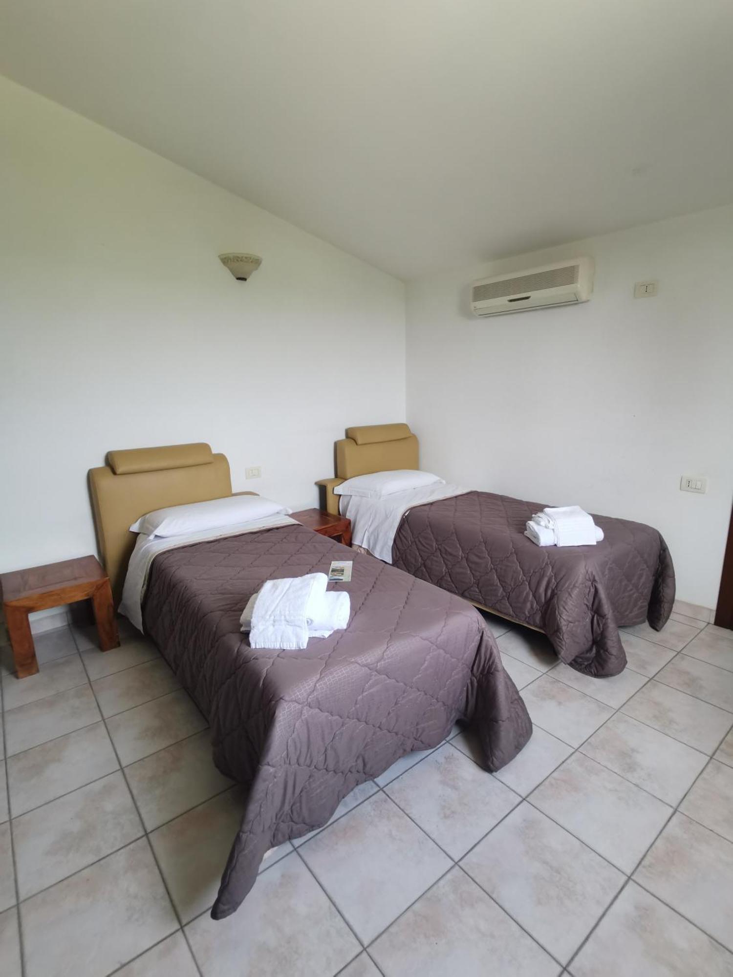 מטרה Agriturismo Terra Dei Sassi מראה חיצוני תמונה